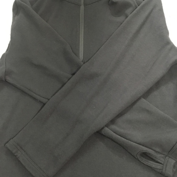 EUC Icebreaker Men’s L 1/4 Zip Thumb holes - Picture 9 of 13